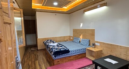 Vizvei Home Stay Room Type - Premium Double Bed Room Vizvei Home Stay Room Type - Premium Double Bed Room