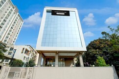 Townhouse Seasons Mall Pune Formerly Hotel City Centre