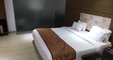 Hotel Vir Sai Room Type - Suite Room