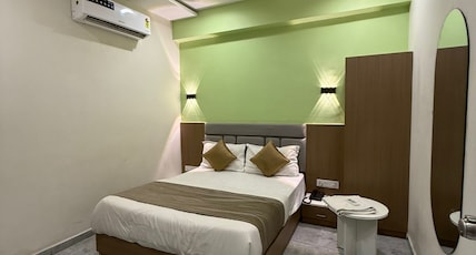 Hotel Urban View Room Type - DELUXE ROOM AC