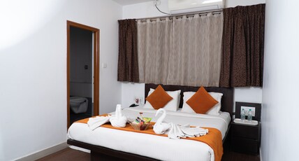 HOTEL SCARLET Room Type - Premium Room