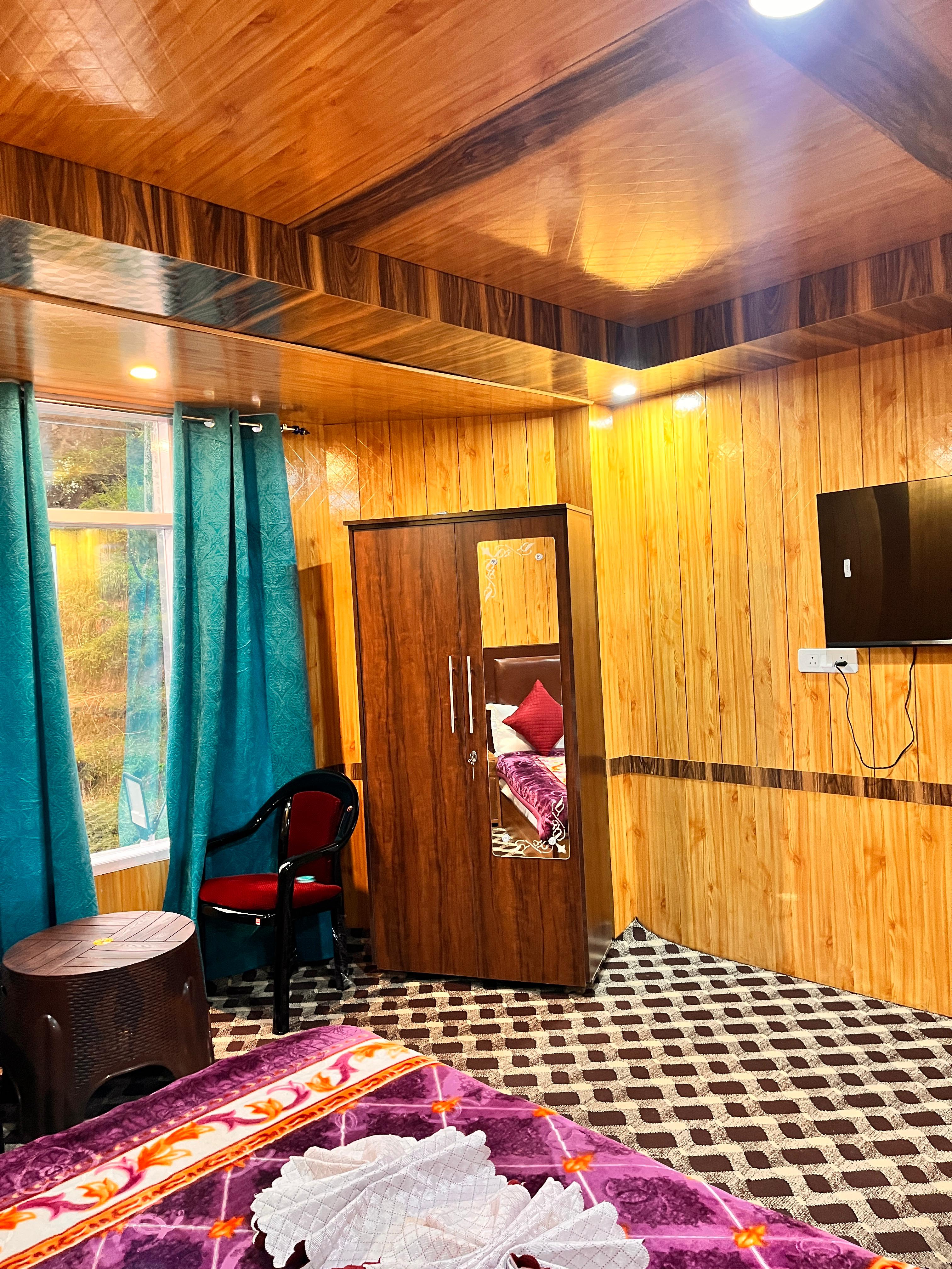 Lepta Home stay - Tap to explore photos