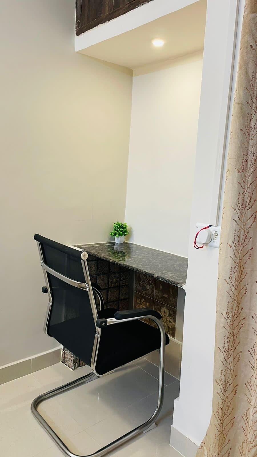 The Harmony | Entire 2BHK Near Kashi Vishwanath and Ghats - Tap to explore photos