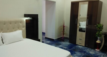 Raj Hotel Room Type - Deluxe Room AC with Independent Balcony