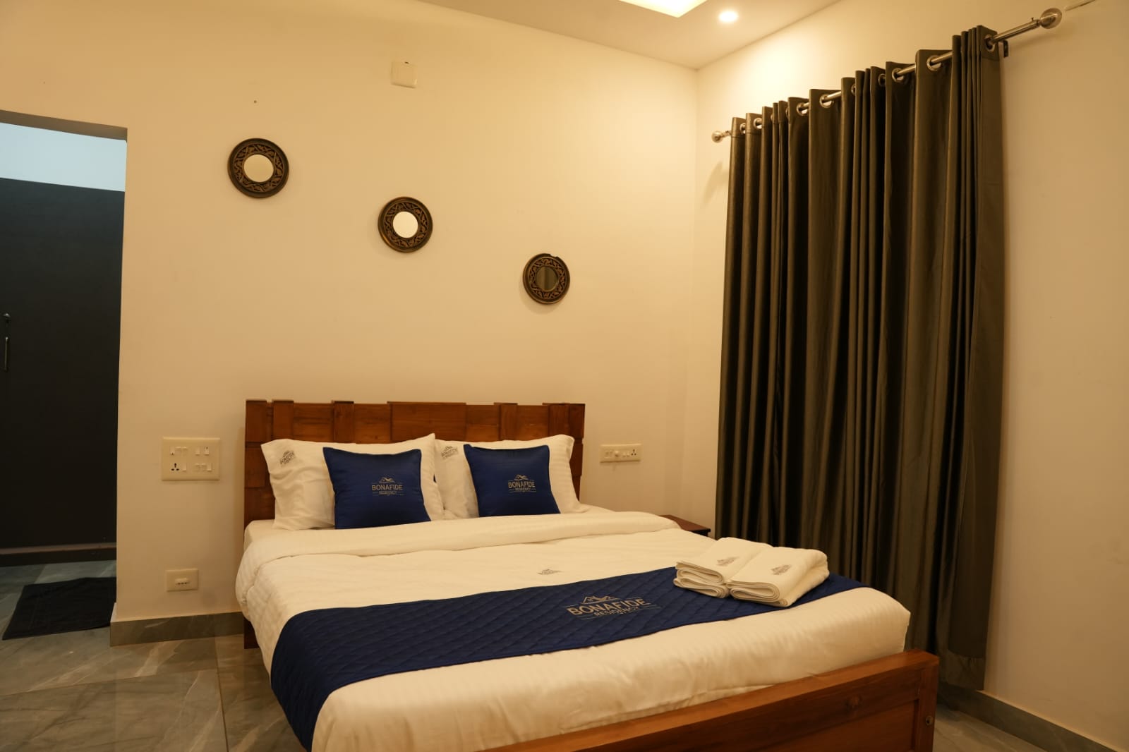 Bonafide Residency | 4BHK - Tap to explore photos