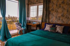 Stay At Nandi.