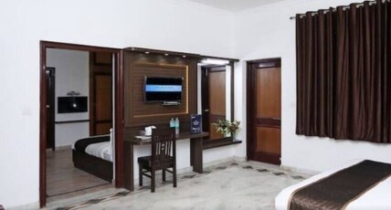 Hotel Marc Royal - Agra Room Type - Exclusive Family Room