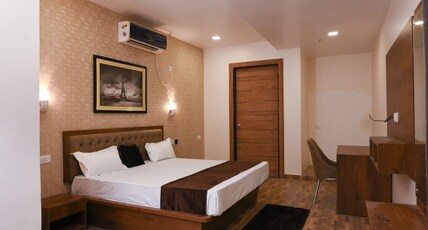 Samada Hotel & Banquet Room Type - SUITE ROOM 10 PERCENT DISCOUNT ON FOOD