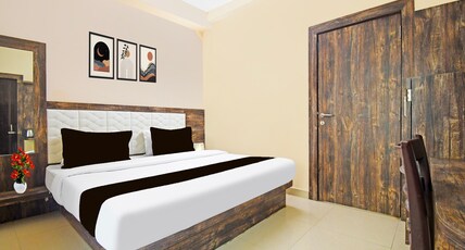 Super Collection O Gandhi Ghat Formerly Sai Resorts Room Type - Classic