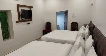 The Paraadise Homestay Room Type - Family Room