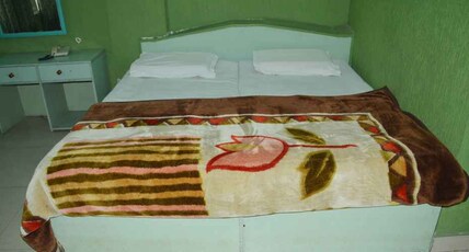 Hotel Durga Yatri Niwas Room Type - Triple Bed Room