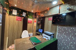 The Capstone Laxmi Nagar