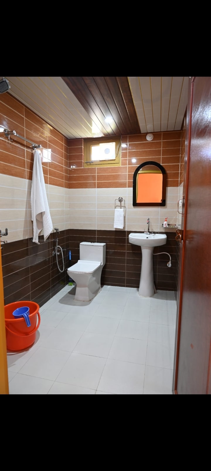 Rama Narayan Homestay jageshwar - Tap to explore photos