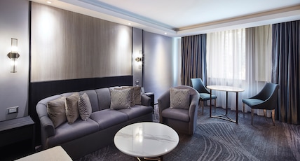 Grace Hotel Bangkok Room Type - Junior Suite Grace Hotel Bangkok Room Type - Junior Suite