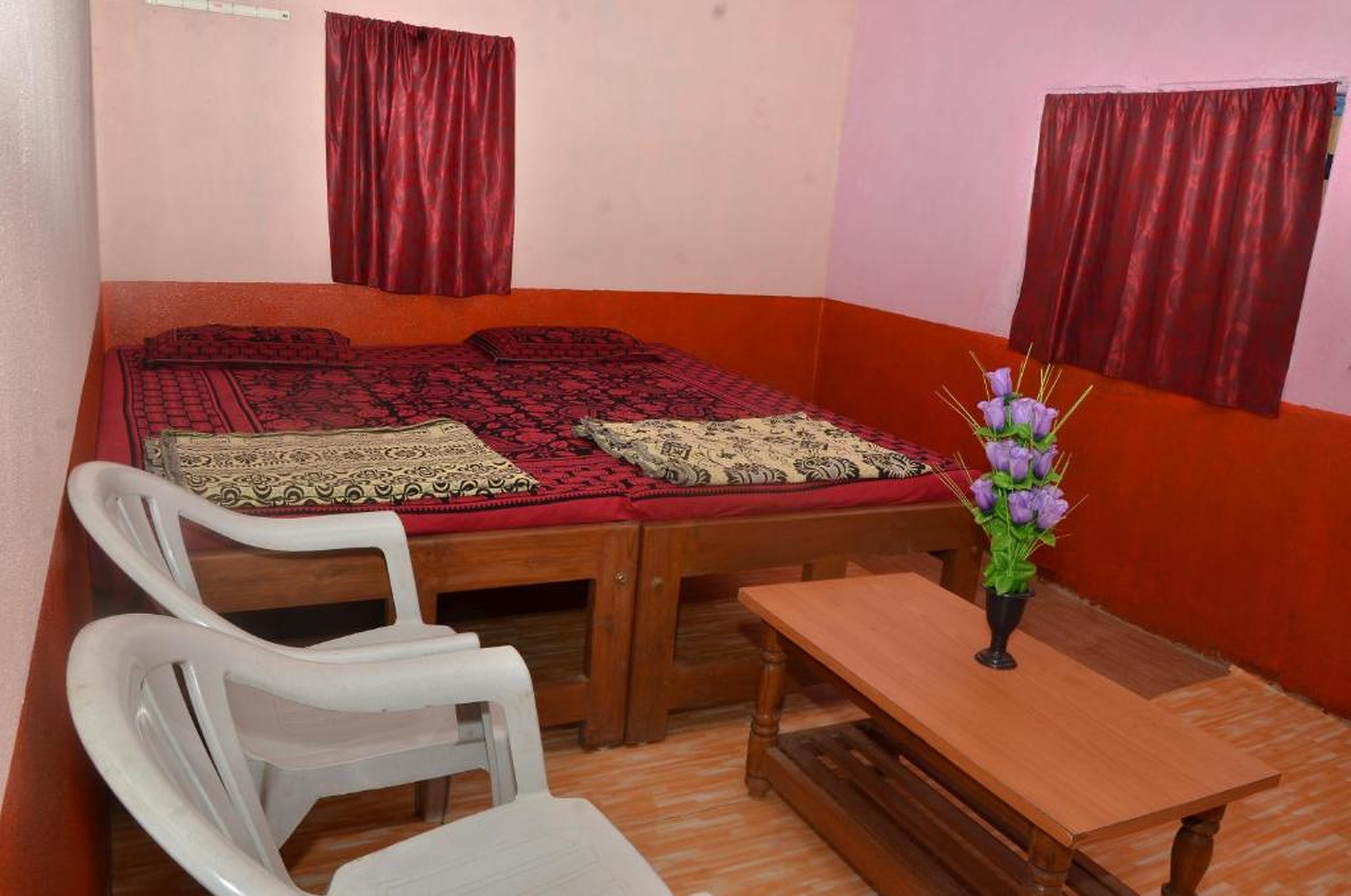 Madhuvan Homestay | Rooms & Cottages - Tap to explore photos