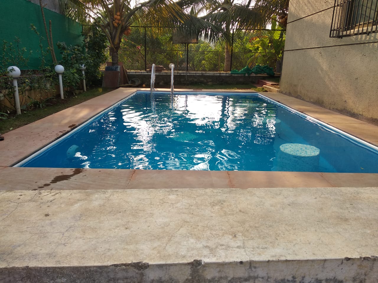 JenJon Holidays | Nagaon 2 BHK Alibaug Villa - Tap to explore photos
