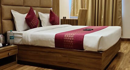 Hotel Pearl Wood Room Type - PLATINUM SUITE