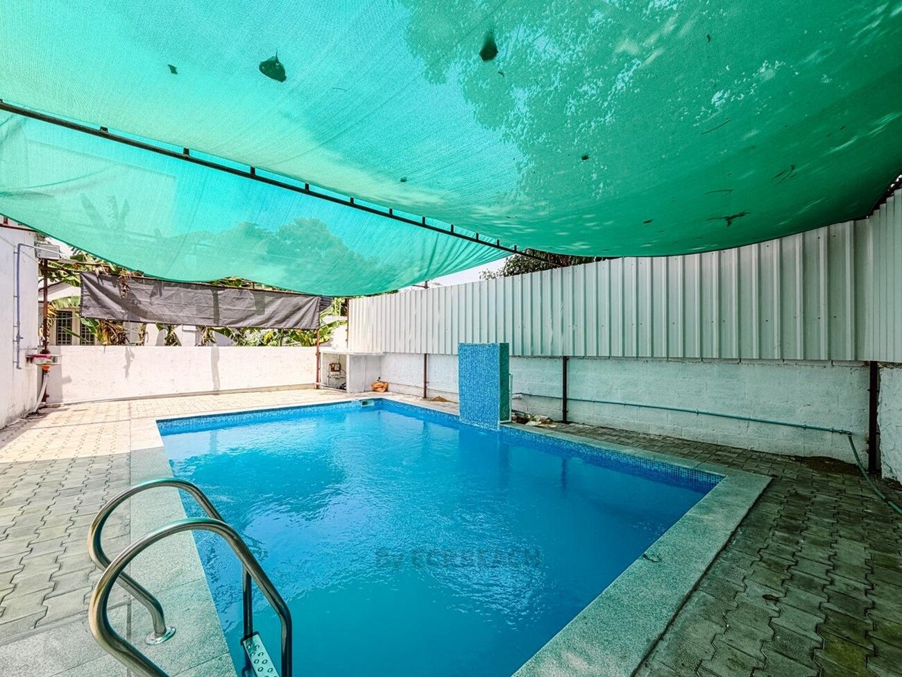 ANANDHAM ROOMS AND SWIMMING POOL - Tap to explore photos