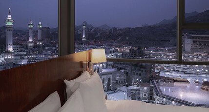 Hilton Suites Makkah Room Type - KING JUNIOR DELUXE SUITE