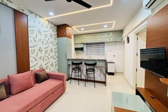 Kalpaka Divine 1BH | 200m from Guruvayur Temple