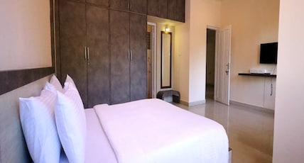 Green Stays Room Type - Executive Room With Balcony