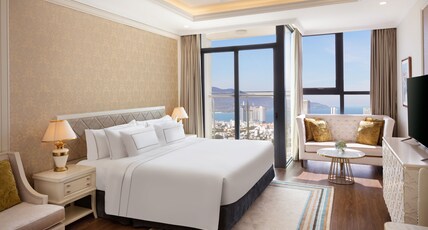 Melia Vinpearl Danang Riverfront Room Type - Deluxe Room Melia Vinpearl Danang Riverfront Room Type - Deluxe Room