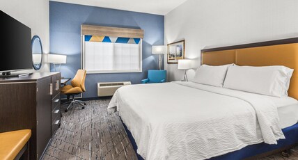 Holiday Inn Express WENATCHEE Room Type - 1 King Bed Standard