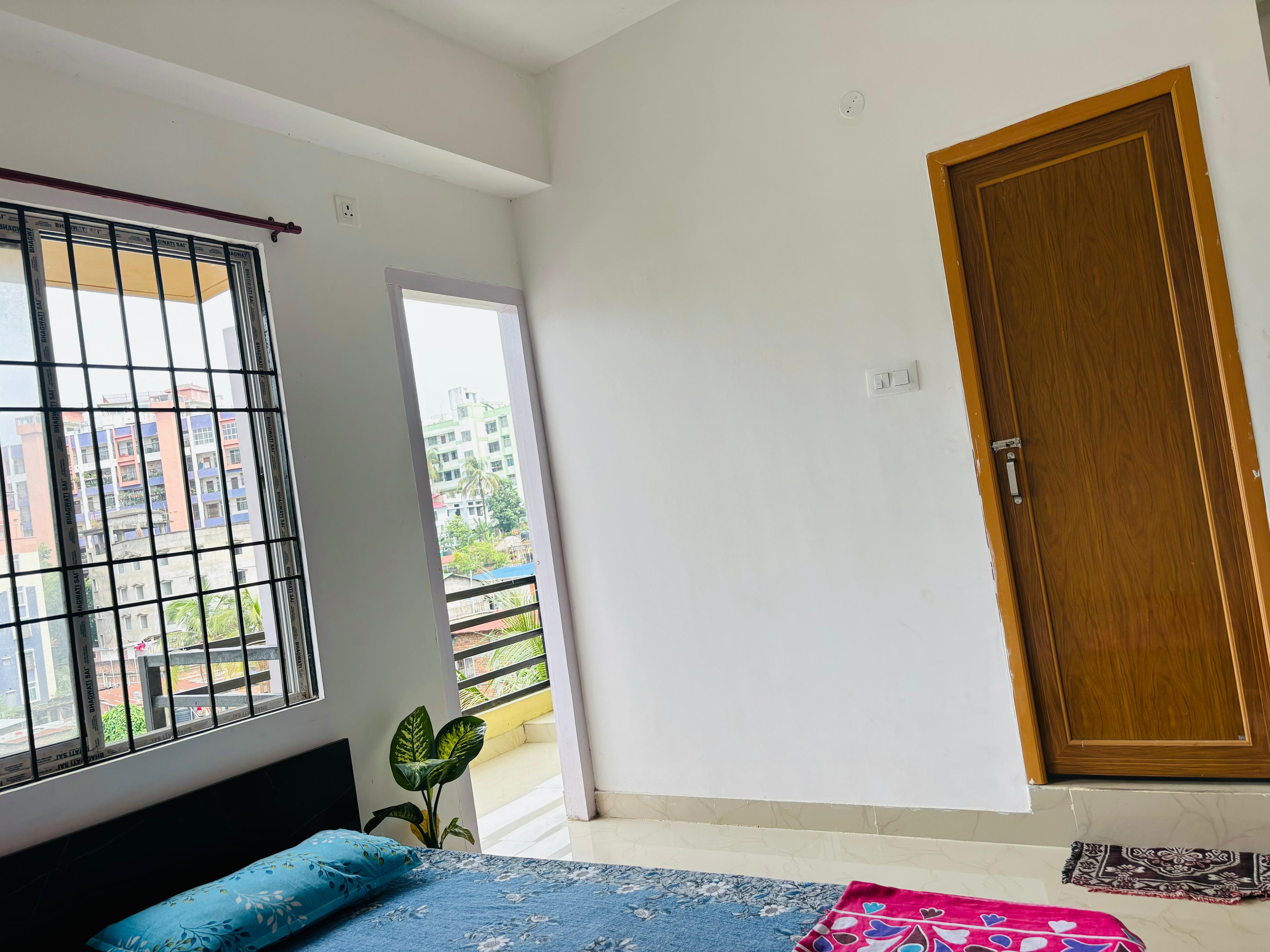 Aprillis Backpackers Hostel | 1.5Km From Guwahati Railway station - Tap to explore photos