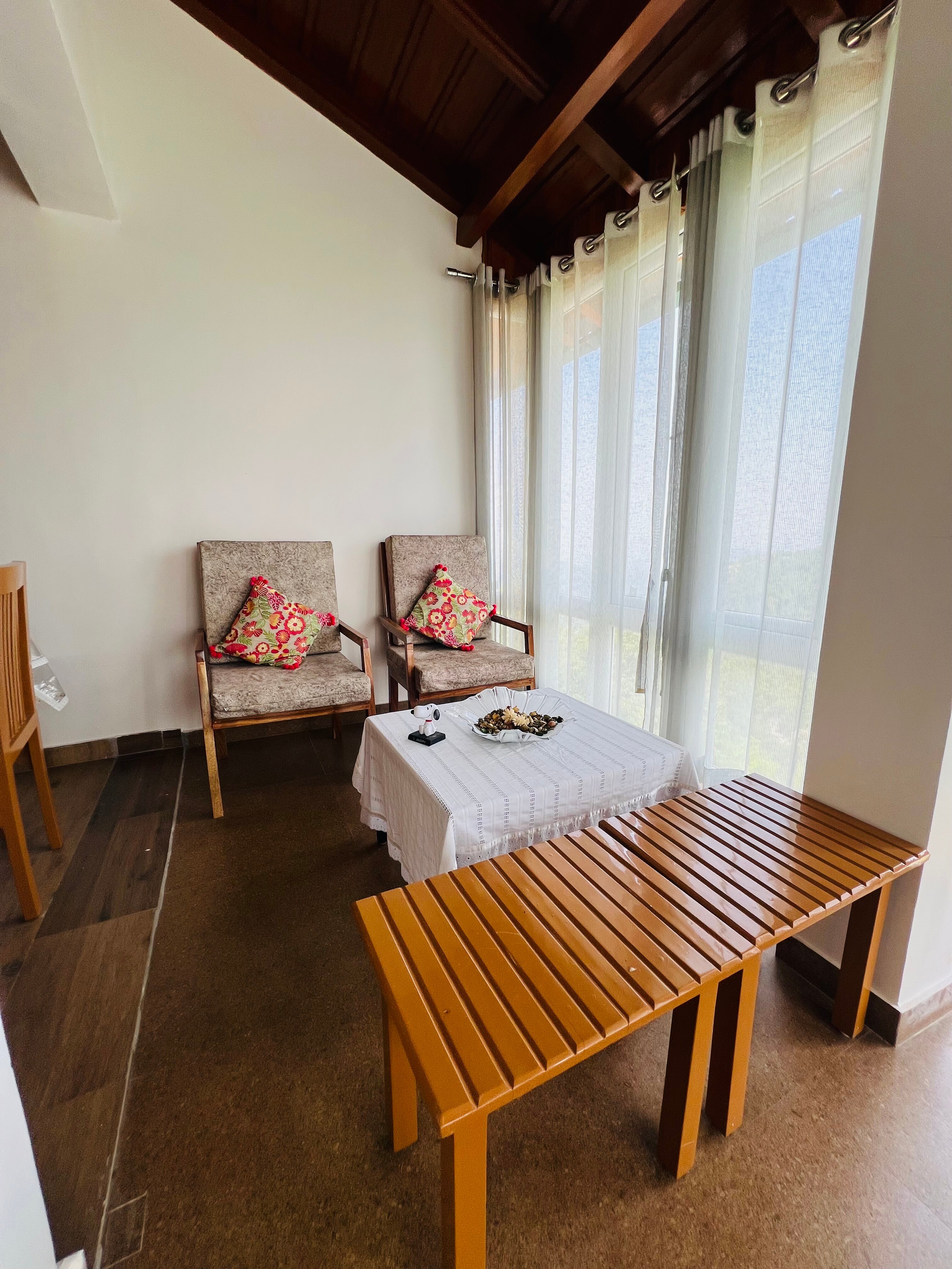 The Golden Cypress 4BHK Villa in Mukteshwar - Tap to explore photos