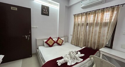 Ashish Guest House Udaipole Room Type - AC Double Bed Attached