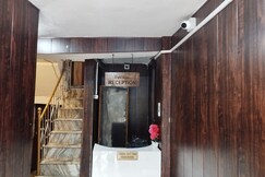 Right View Paying Guest House