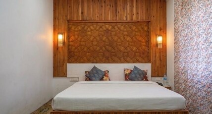 Hariparbat view Room Type - Bedroom 4