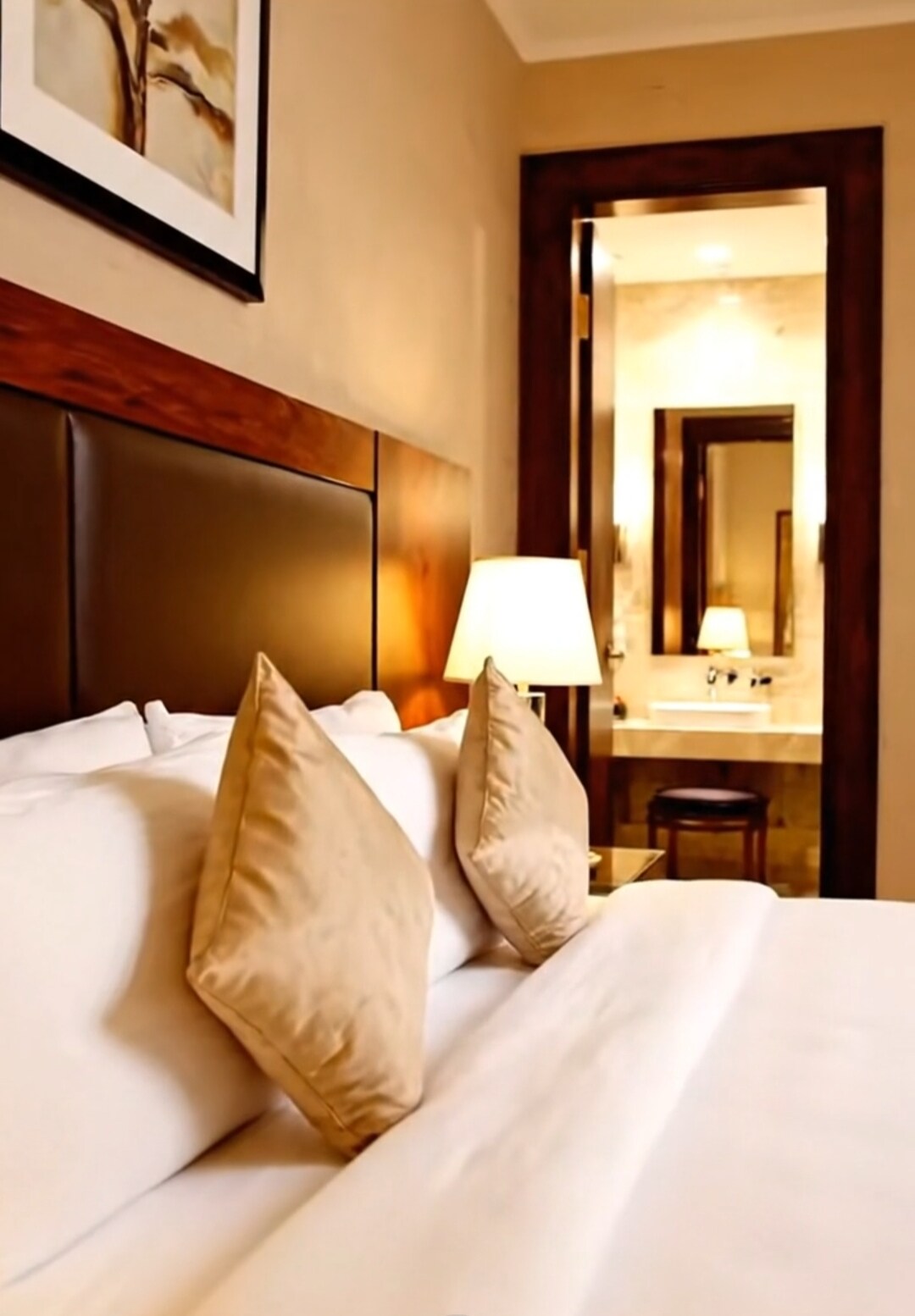 P2 Hotel - Tap to explore photos