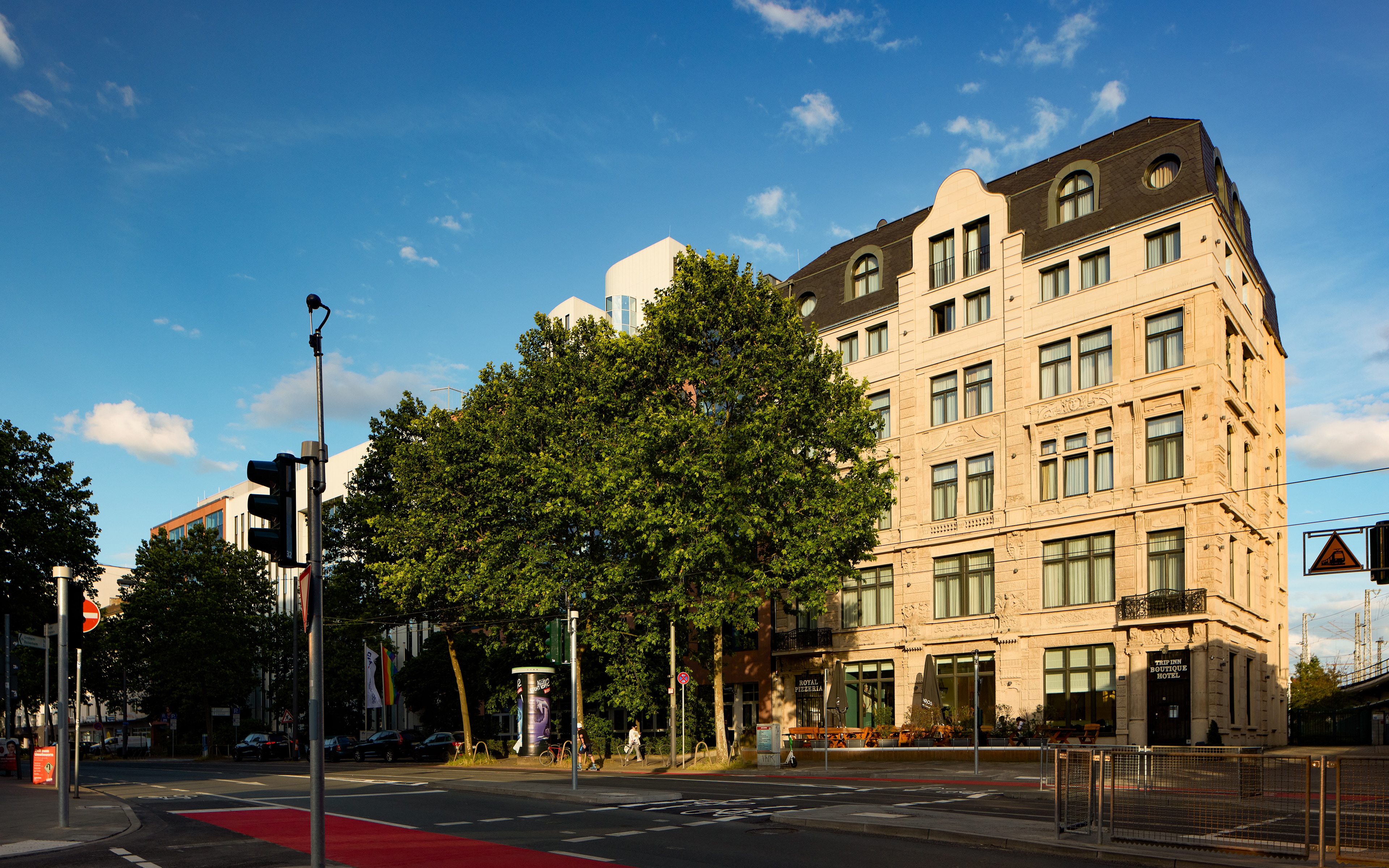 Soaltee Westend Frankfurt Messe - Tap to explore photos