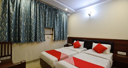 Hotel O Apple 9 Room Type - Saver Double