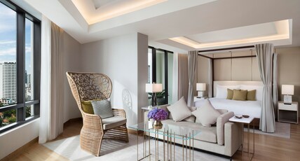 Siam Kempinski Hotel Bangkok Room Type - Presidential Terrace Suite