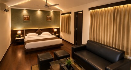 Asiatic Pride Resorts Room Type - Executive Room (With Balcony)