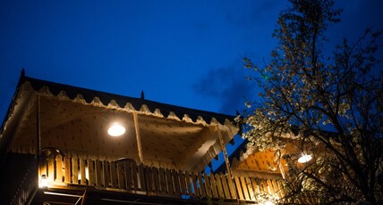The Foliage Room Type - AJU