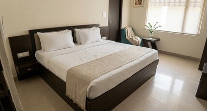 Hotel Vachi Inn Room Type - Deluxe Room
