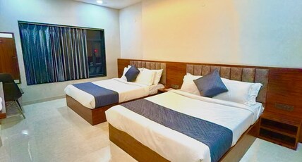 Hotel Vasudev- Near Toran Gate Room Type - Family Room 2 bed