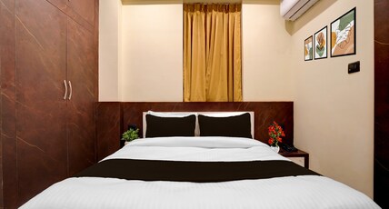 Super Collection O Zero Mile Patna Formerly Chandrashila Residency Room Type - Deluxe