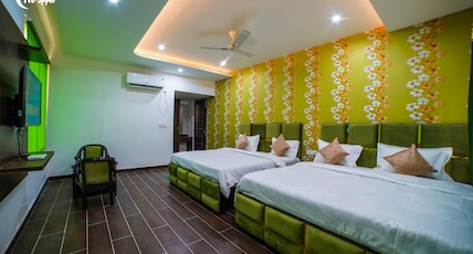Hotel Red Apple Room Type - Family Suite Hotel Red Apple Room Type - Family Suite