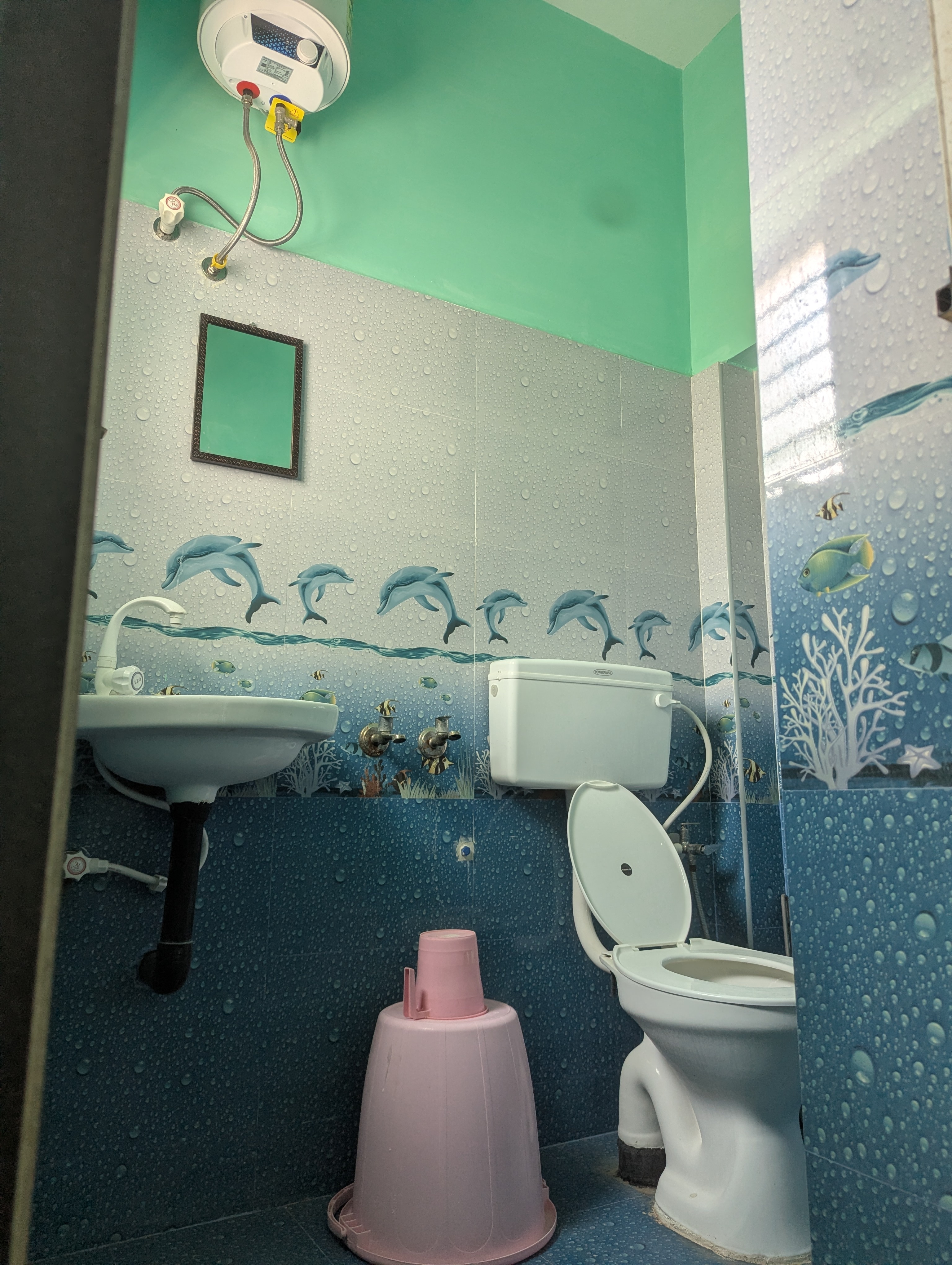 PLEASANT HOMESTAY - Tap to explore photos