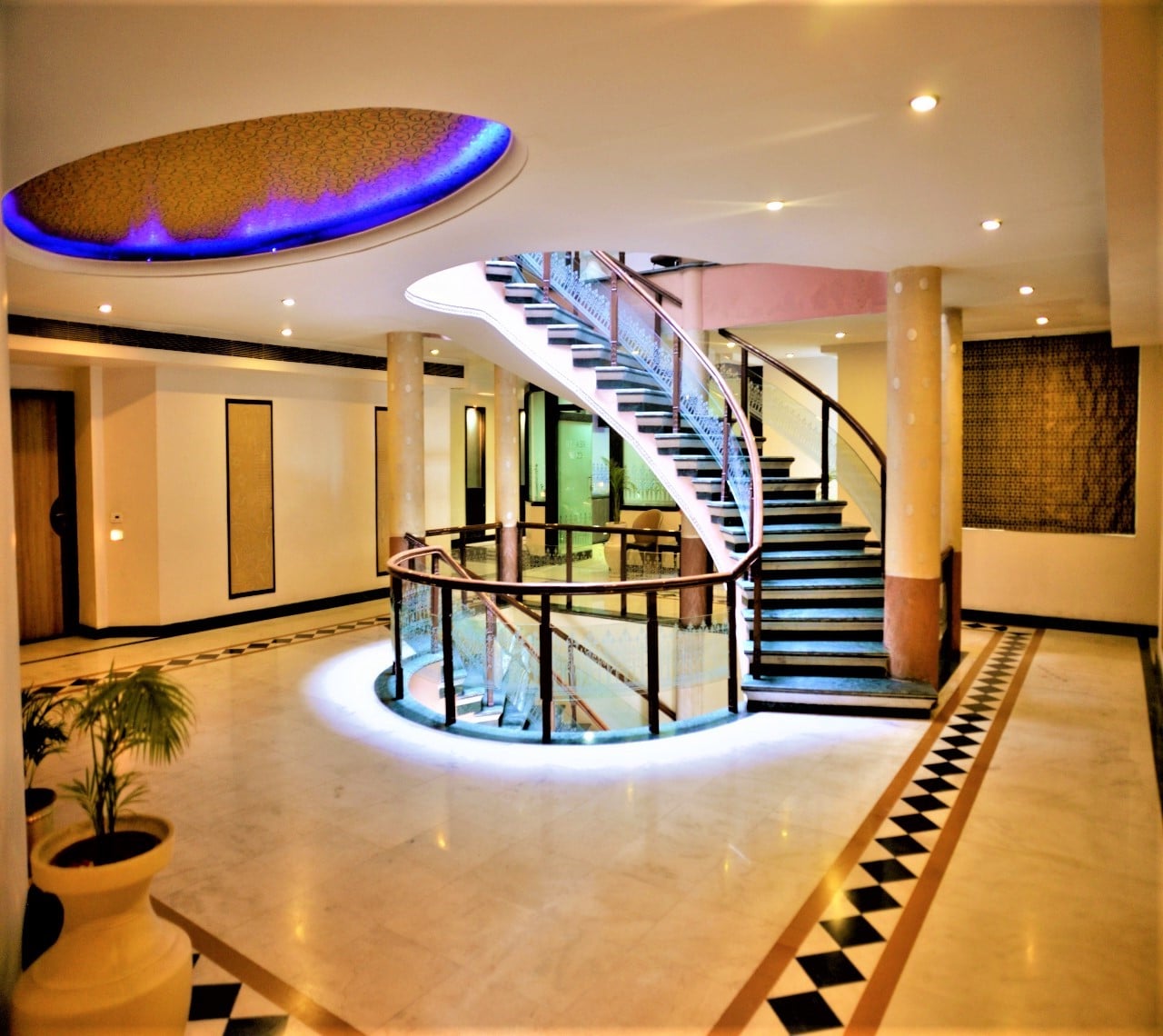 Main gallery