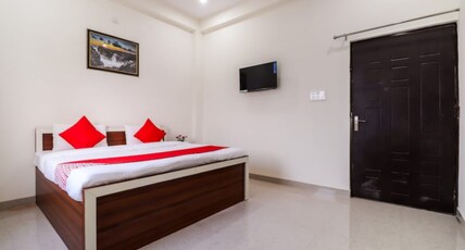 Hotel Phenix Inn Room Type - Deluxe