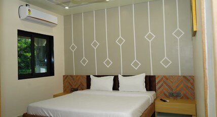 Hotel Maheshwari,Diu Room Type - Deluxe Room