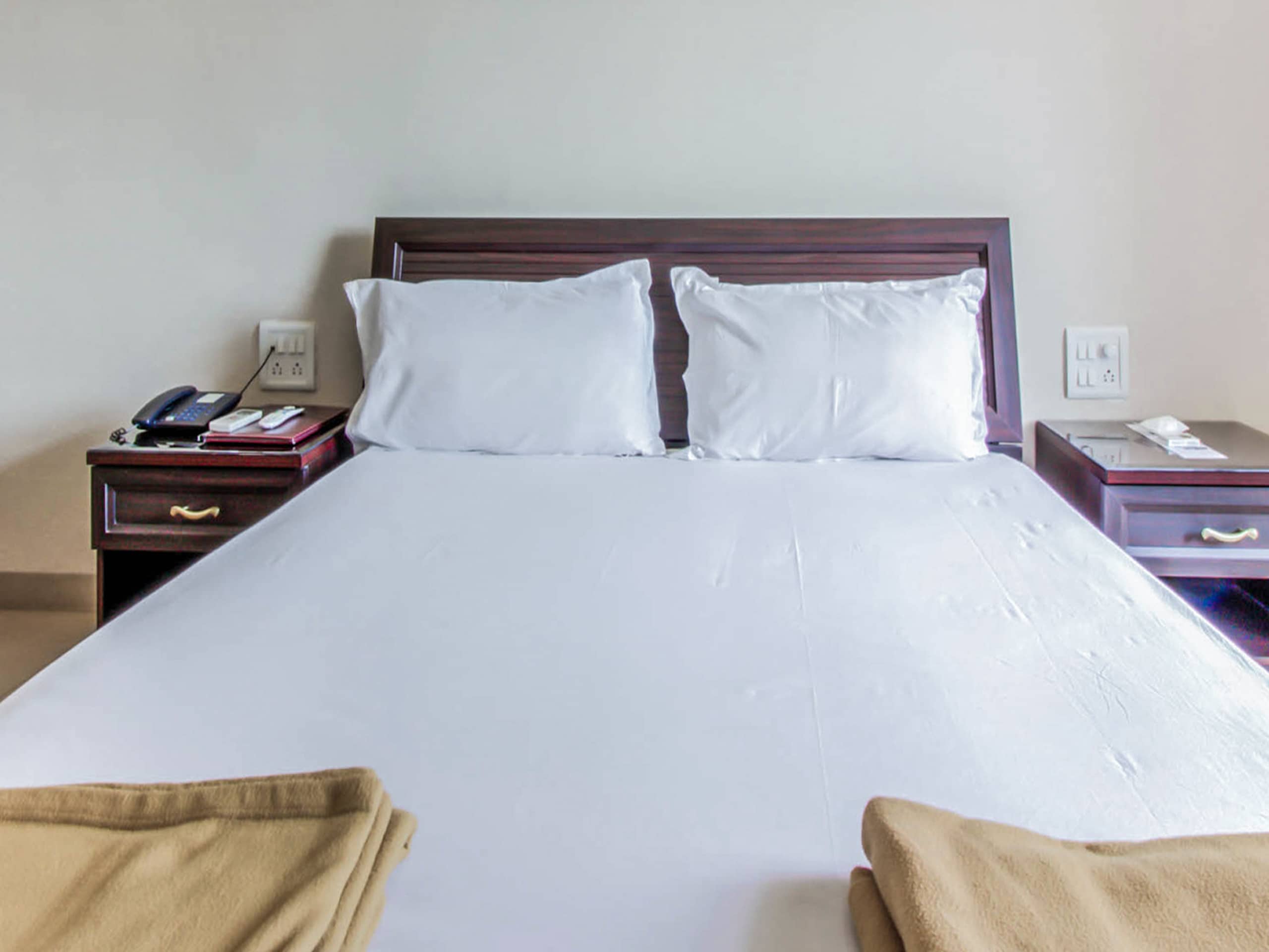 Hotel Satyaheera - Tap to explore photos