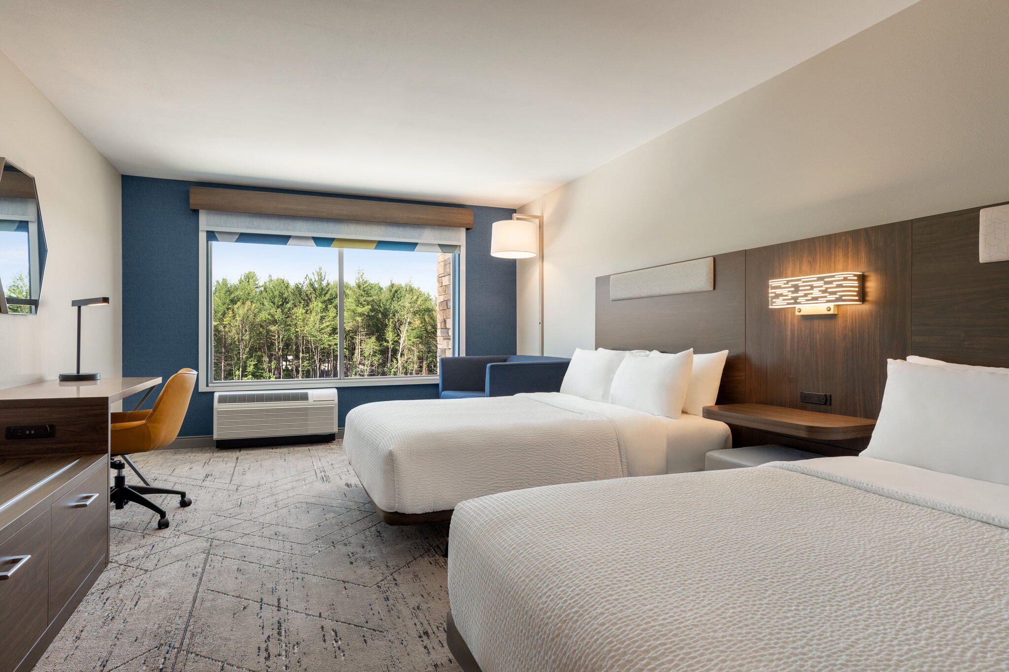 Holiday Inn Express & Suites RHINELANDER - Tap to explore photos