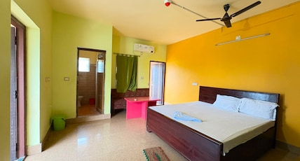 VIP Residency Hotel And Restaurant Room Type - Deluxe Double Bed Room VIP Residency Hotel And Restaurant Room Type - Deluxe Double Bed Room