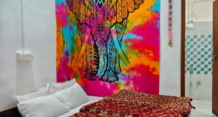 Namastey Nomads Room Type - Triple Sharing 
